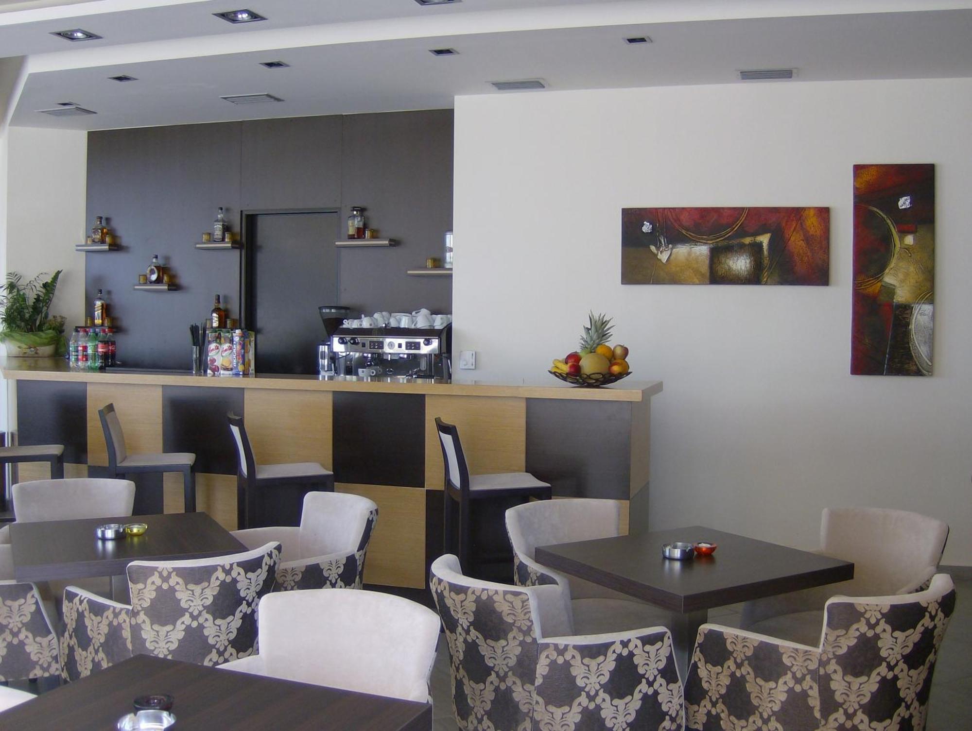 Ionion Hotel Kyparissia Exterior foto